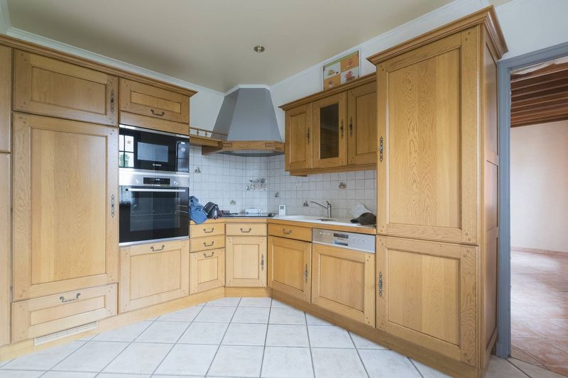 VENDU ! CHARMANTE MAISON édifiée sur BELLE PARCELLE DE TERRAIN 2800m² située proche ST-ROMAIN (76430)