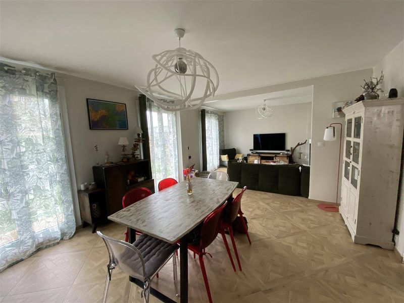 VENDU ! Maison beaux volumes avec jardin clos située PROCHE LE HAVRE - HARFLEUR BEAULIEU (76700)