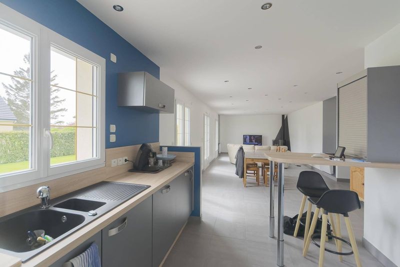 VENDU ! EN EXCLUSIVITÉ, Maison avec VIE DE PLAIN-PIED située à 10 minutes de SAINT ROMAIN DE COLBOSC