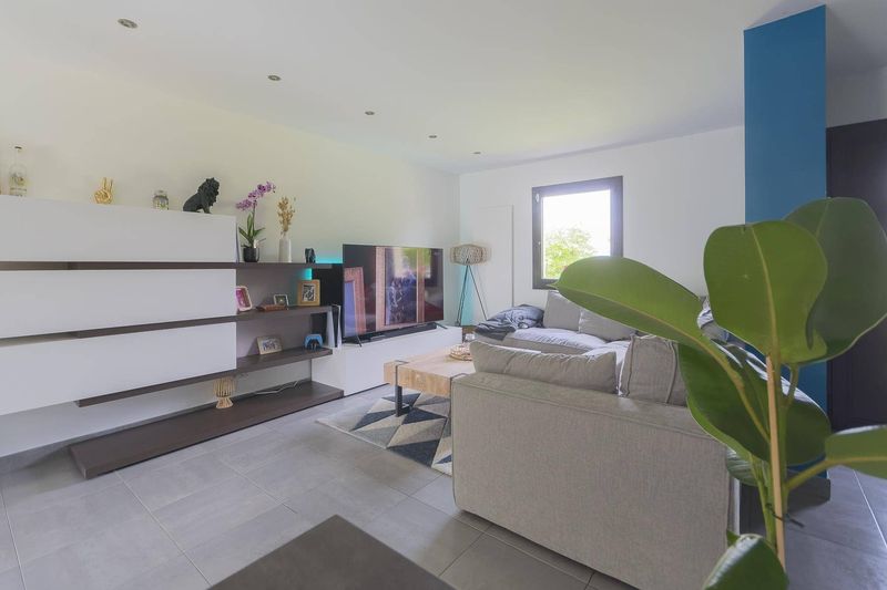 VENDU ! EN EXCLUSIVITÉ, Maison 130m² habitables sur belle parcelle de terrain AU CALME 1200m² - SAINT-ROMAIN DE COLBOSC :