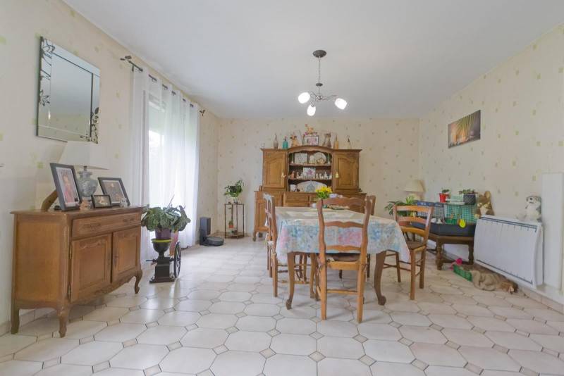 VENDU ! Maison de PLAIN-PIED avec SOUS-SOL COMPLET sur parcelle de 900m² situé à SANDOUVILLE (76430)