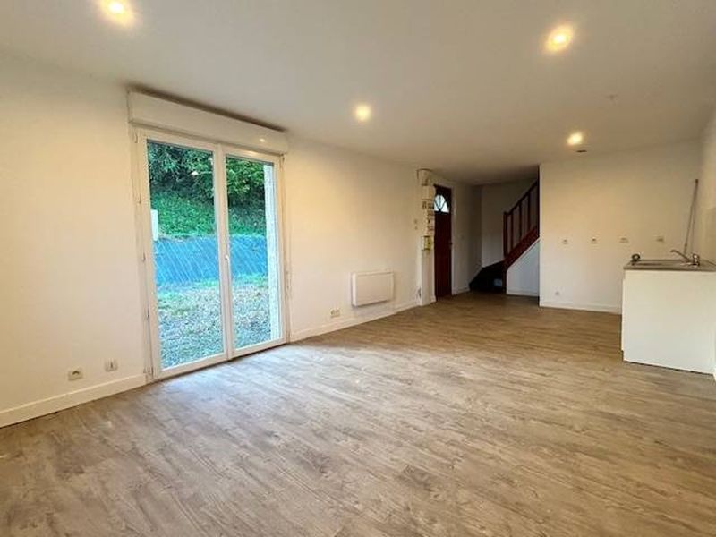 VENDU ! Maison rénovée avec vie de PLAIN-PIED située à GONFREVILLE L'ORCHER (76700)