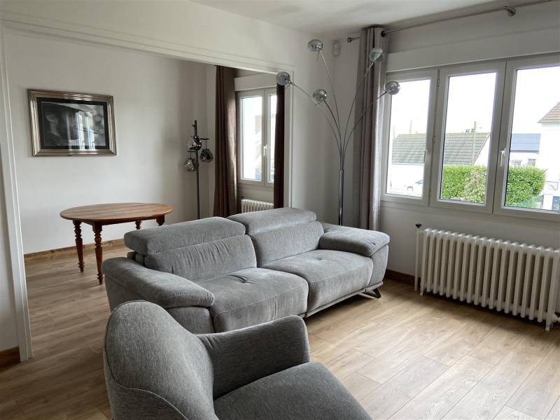 VENDU ! En EXCLUSIVITÉ, PLAIN-PIED surélevé avec GARAGE et JARDIN sur le SECTEUR CALME des ACACIAS au HAVRE (76620)