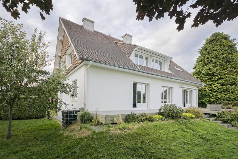 En EXCLUSIVITÉ, Pavillon BEAU VOLUME 200m² situé à ST-ROMAIN DE COLBOSC (76430)