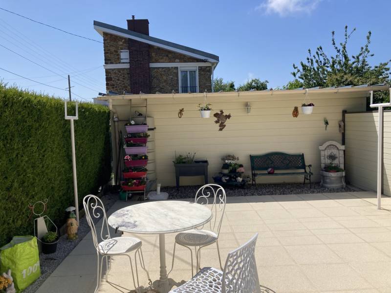 Secteur CALME - Maison avec VÉRANDA et JARDIN CLOS située au HAVRE (76610)