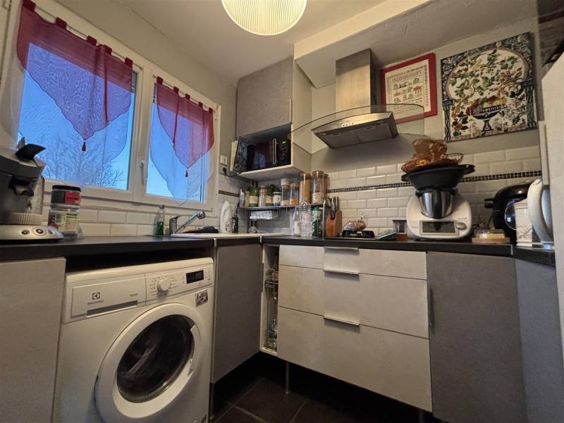En plein CENTRE-VILLE de SAINNEVILLE (76430), Maison idéal primo-accédant à vendre