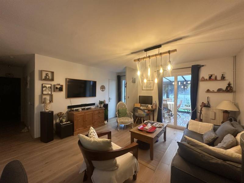 VENDU ! Pavillon NON-MITOYEN offrant vie de PLAIN-PIED idéalement située à MONTIVILLIERS (76290)