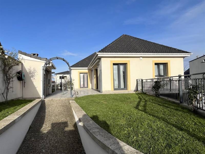 Maison NON-MITOYENNE Volume FAMILIAL très bien située au HAVRE (76620) - Sanvic Église