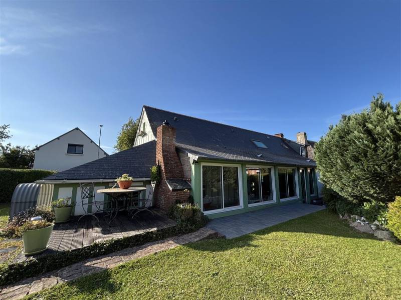 Maison plein de CHARME offrant vie de PLAIN-PIED située à 5min de CRIQUETOT L'ESNEVAL (76280)