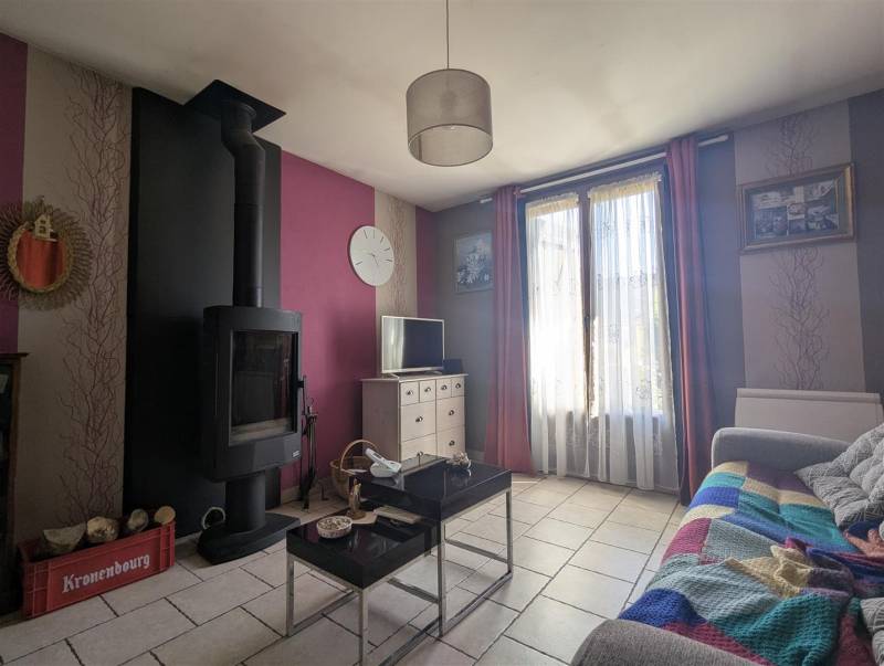 En EXCLUSIVITÉ, Maison NON-MITOYENNE offrant vie de PLAIN-PIED dans secteur RÉSIDENTIEL de GRUCHET-LE-VALASSE (76210)