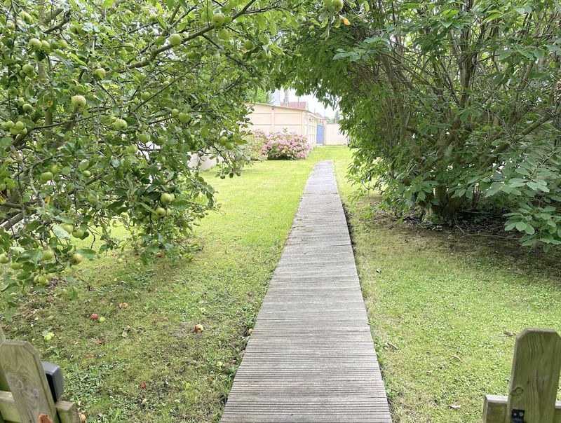 VENDU ! Maison Sanvicaise avec GRAND JARDIN et GARAGE - LE HAVRE SANVIC EUDIER/SOLEIL (76620)