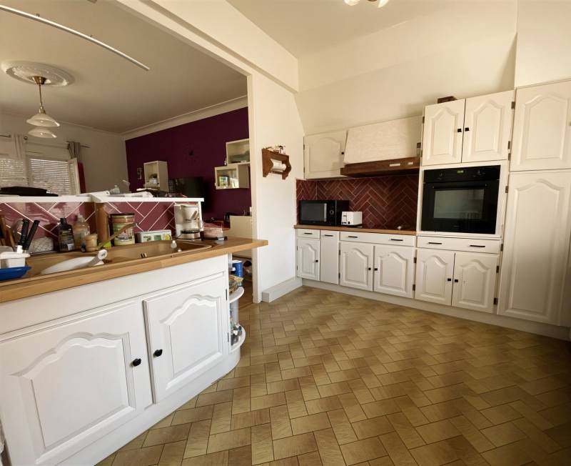 VENDU ! Maison de PLAIN-PIED avec GARAGE et JARDIN CLOS située secteur CALME de Graville au HAVRE (76600)