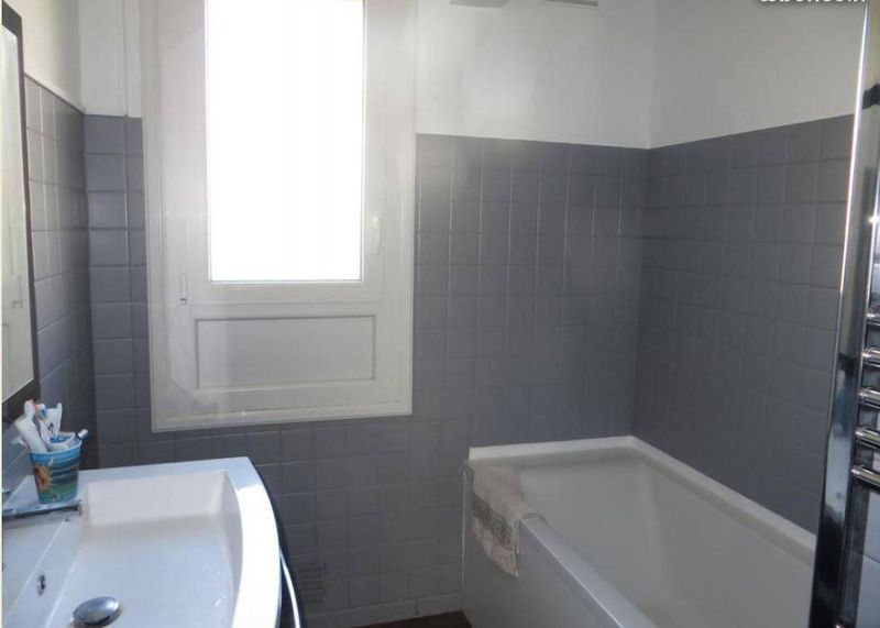 MAISON FAMILIALE sur SOUS-SOL COMPLET situé à DOLLEMARD 76620 - limite STE ADRESSE