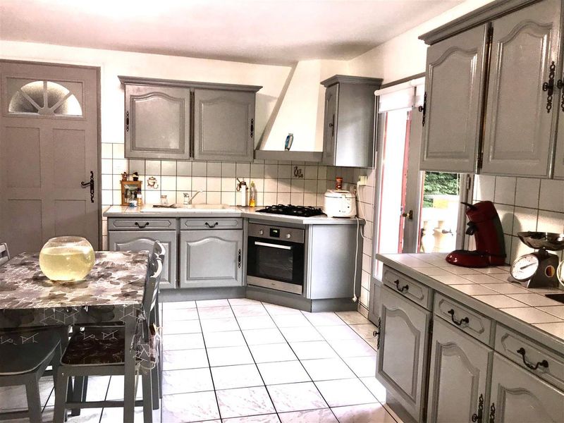 PAVILLON TRADITIONNEL T4 avec GARAGE et JARDIN SUD en vente à ROGERVILLE 76700, à seulement 10 minutes du HAVRE 76600