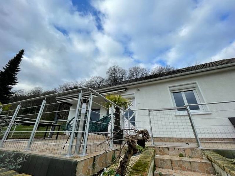 À vendre, PAVILLON TRADITIONNEL T6 sur SOUS-SOL COMPLET avec vie de PLAIN-PIED situé à MONTIVILLIERS (76290)