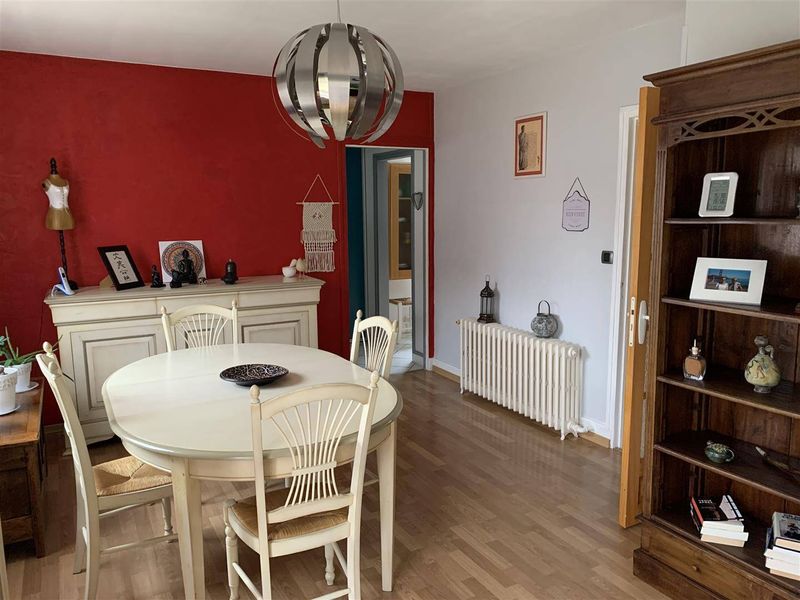 À vendre, JOLIE MAISON FAMILIALE T5 avec GARAGE et JARDIN CLOS située au HAVRE - APLEMONT 76610