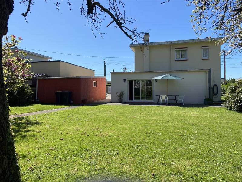 En EXCLUSIVITÉ, Maison NON-MITOYENNE en BON ÉTAT idéal FAMILLE située au HAVRE (76610) - Aplemont