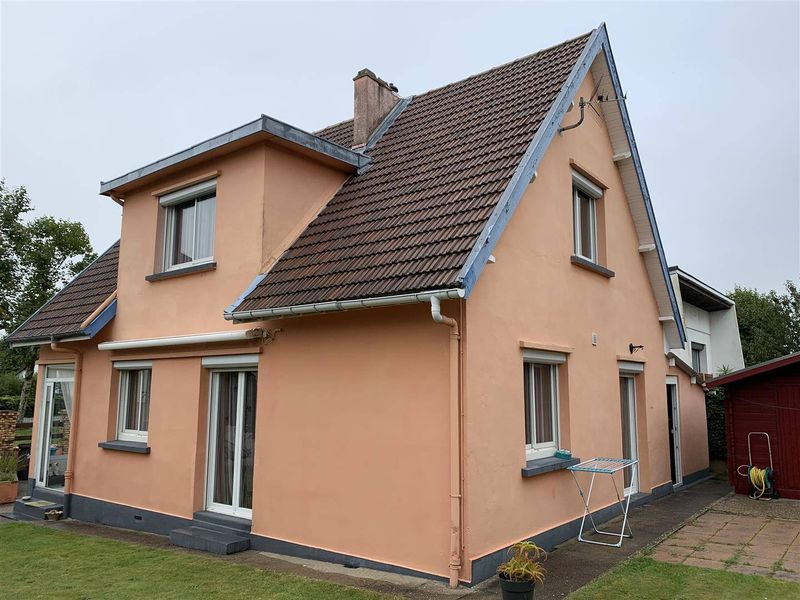 À vendre, JOLIE MAISON FAMILIALE T5 avec GARAGE et JARDIN CLOS située au HAVRE - APLEMONT 76610