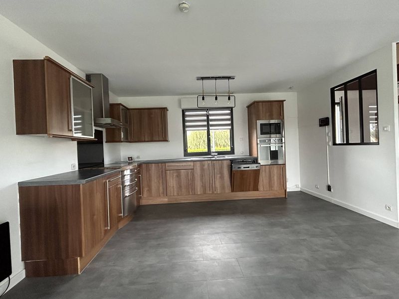 VENDU ! MAISON avec vie de PLAIN-PIED édifiée sur parcelle 700m² située à ANGERVILLE L'ORCHER (76280)