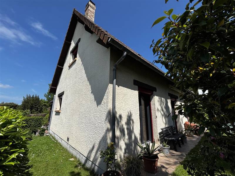 NOUVEAUTÉ ! En EXCLUSIVITÉ, Pavillon T5 sur SOUS-SOL COMPLET très bien situé à MONTIVILLIERS (76290)