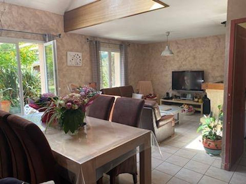 MAISON VOLUME T6, JARDIN et GARAGE, À vendre CENTRE-BOURG OCTEVILLE-SUR-MER 76930