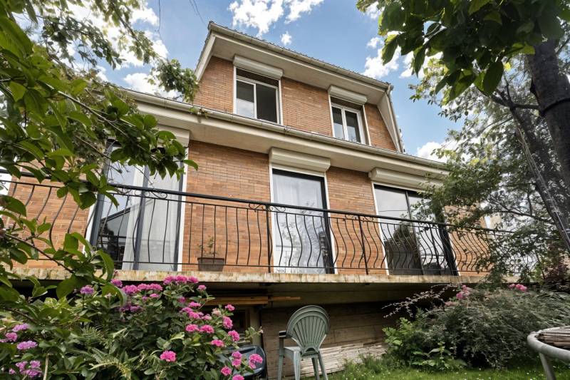 En EXCLUSIVITÉ, Maison familiale offrant vie de PLAIN-PIED  secteur Sanvic Bléville au HAVRE (76620)