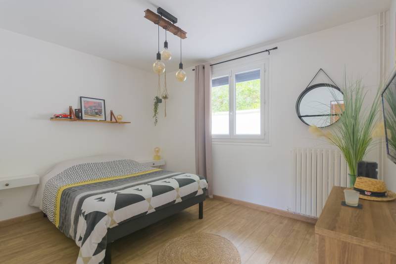 En vente, Maison RÉNOVÉE située à proximité de Saint Romain de Colbosc (76430)