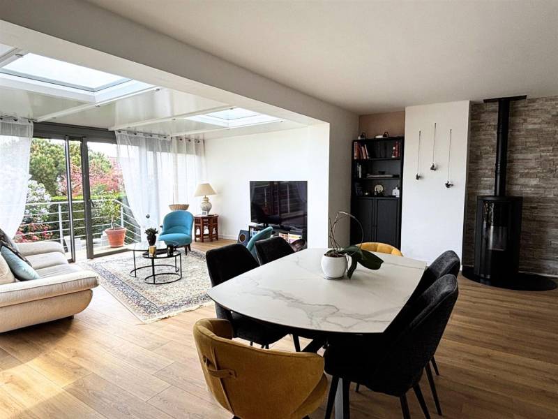 Belle Maison 140m² offrant vie de PLAIN-PIED très bien située au CALME à SAINTE-ADRESSE (76310)