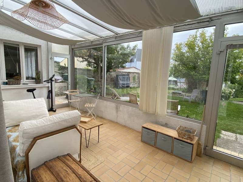MAISON NON MITOYENNE + de 140m² hab. située au Cœur de SANVIC