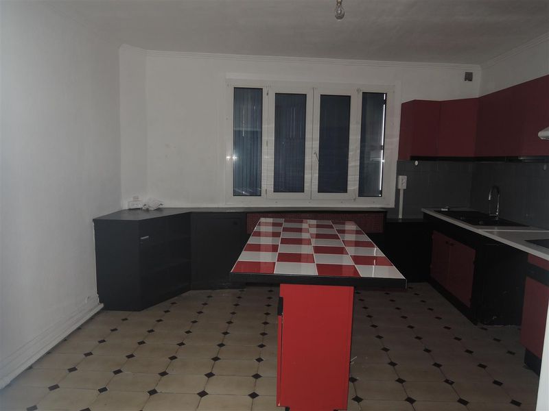 PAVILLON NON MITOYEN avec GARAGE vendu Rue du Président Coty T5 au HAVRE (76620).