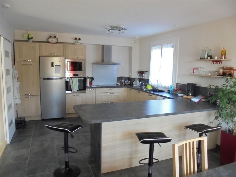 MAISON GRAND VOLUME sur SOUS-SOL T6 CAUVILLE SUR MER Centre BOURG (76930)