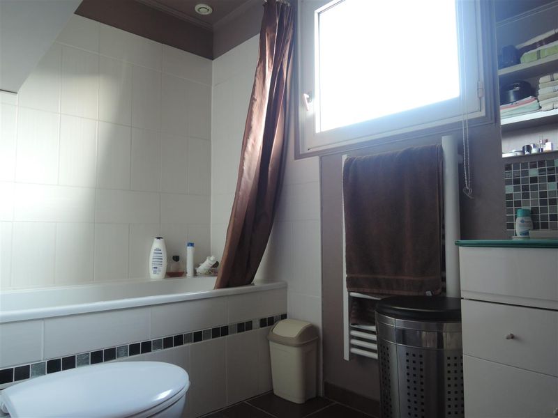 A vendre, beau pavillon T4 avec GARAGE au Havre 76600 secteur Sainte Catherine 76620