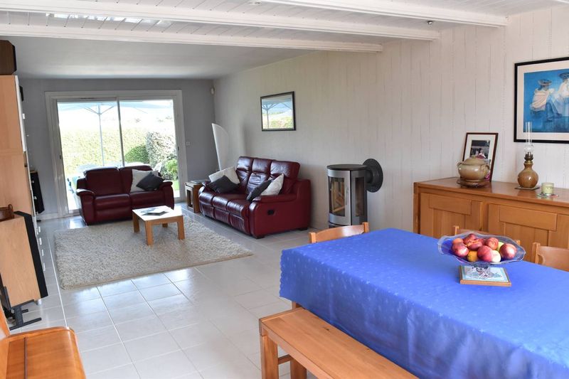 BELLE MAISON FAMILIALE T6 avec vie de PLAIN-PIED en vente à MONTIVILLIERS (76290)