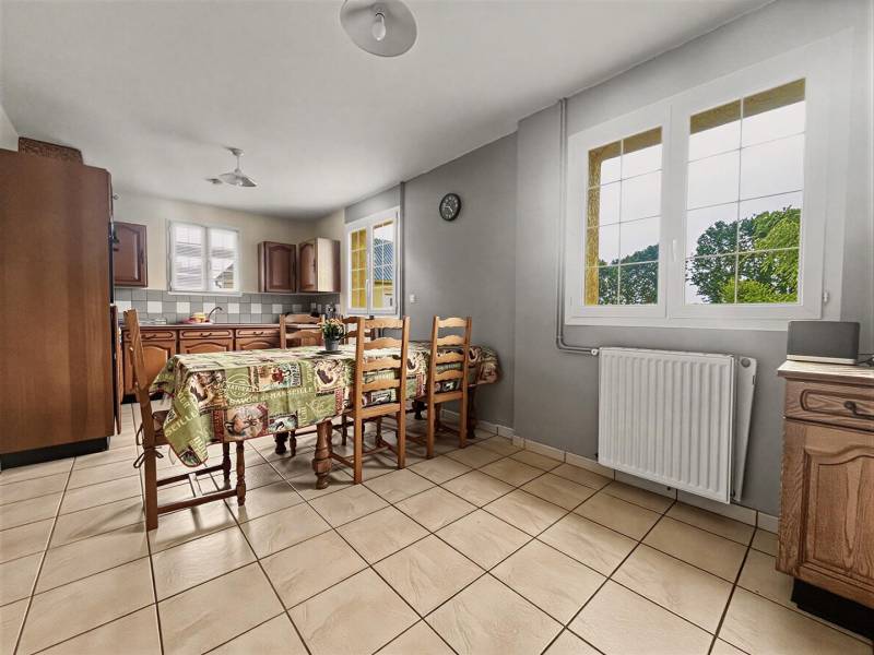En EXCLUSIVITÉ, BELLE Maison 170m² + DÉPENDANCE 110M² idéalement situées au CALME à MANNEVILLETTE (76290)