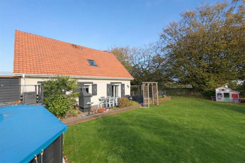 Belle Maison volume FAMILIAL NON-MITOYENNE située à 20min du HAVRE (76600) dans la commune de GAINNEVILLE (76700)