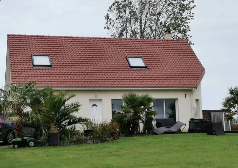À vendre, PAVILLON FAMILIAL T5 sur TRÈS BEAU TERRAIN de 1500m² situé à seulement 3 kms d' ÉTRETAT 76790