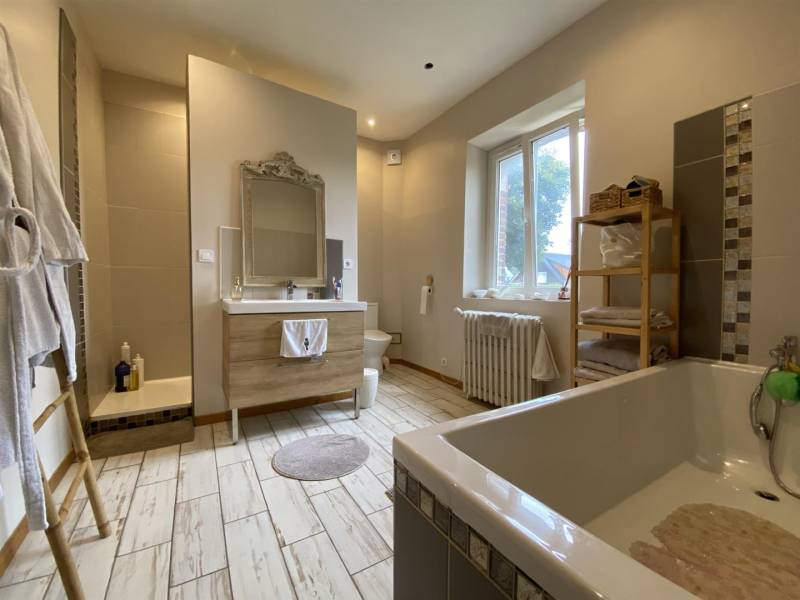 BELLE Maison de CARACTÈRE BEAU VOLUME bien située à GONFREVILLE L'ORCHER (76700)