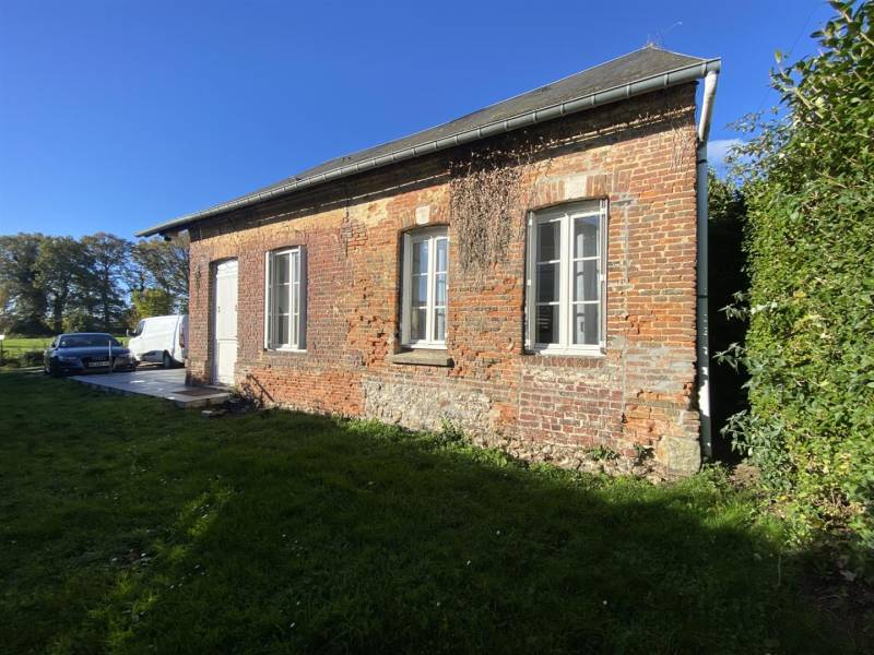 Maison intérieur ENTIÈREMENT RÉNOVÉ sur BELLE PARCELLE 1100m² située à proximité de SAINT-ROMAIN DE COLBOSC (76430)