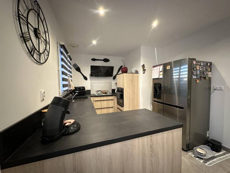 Maison RÉCENTE 2020 de PLAIN-PIED total située AU CALME dans un quartier pavillonnaire de TURRETOT (76280)