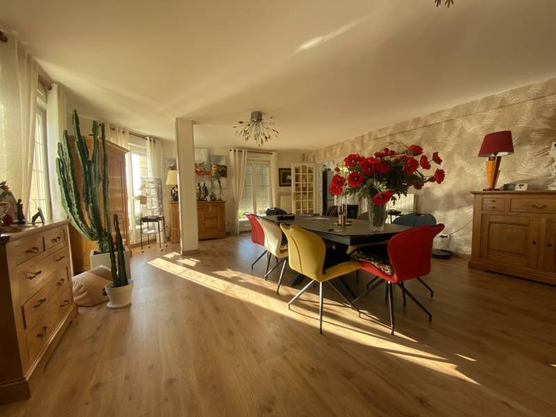 Maison volume 7 CHAMBRES avec vie de PLAIN-PIED au CALME - LE HAVRE Aplemont (76610)