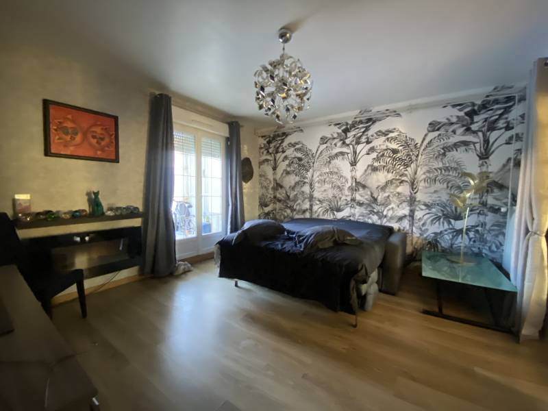 Maison volume 7 CHAMBRES avec vie de PLAIN-PIED au CALME - LE HAVRE Aplemont (76610)
