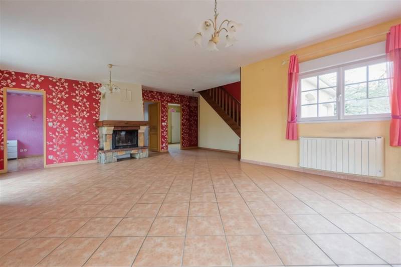 SOUS-COMPROMIS ! Maison NON-MITOYENNE offrant vie de PLAIN-PIED située à 5min de SAINT-ROMAIN DE COLBOSC (76430)